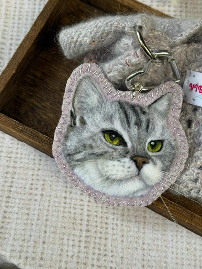 Custom Cat Portrait Felt Keychain | Needle Felted Wool Pet Charm | Handmade Pet Memorial Gift
