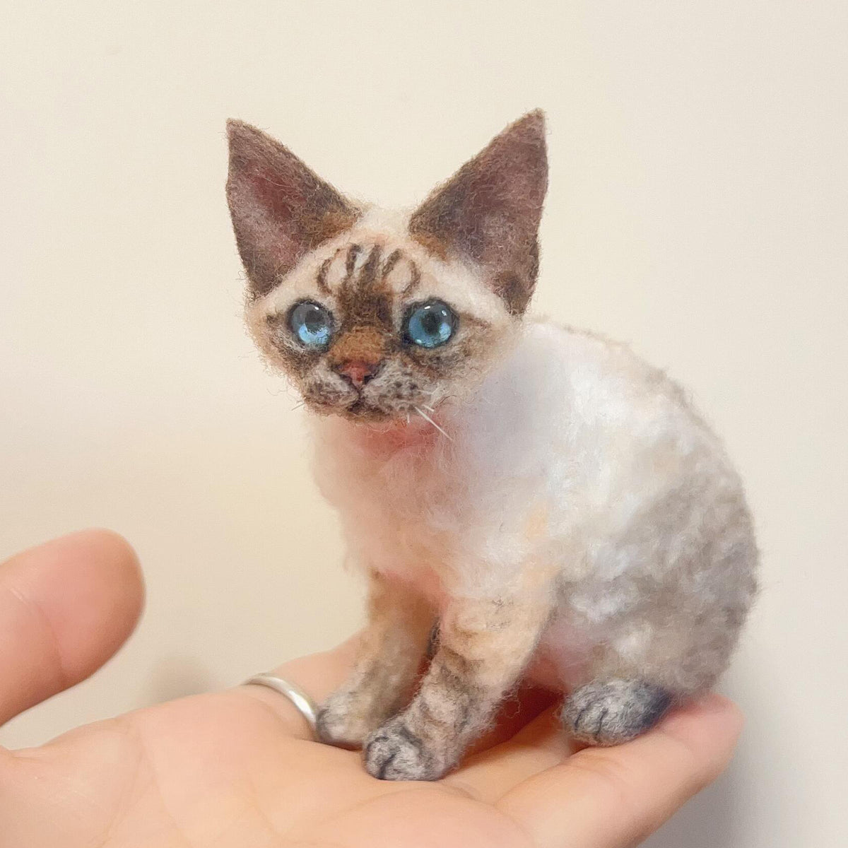 Custom Pet Sculpture | Handmade Wool Dog Cat Figurine | Christmas Gift for Pet Lovers