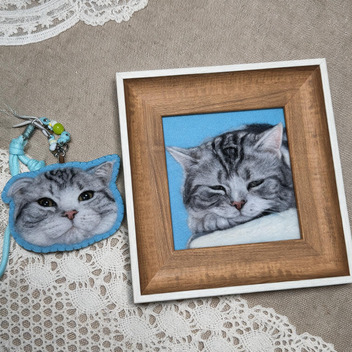 Custom Cat Portrait Keychain | Handmade Wool Felt Pet Portrait | Personalized Memorial Gift